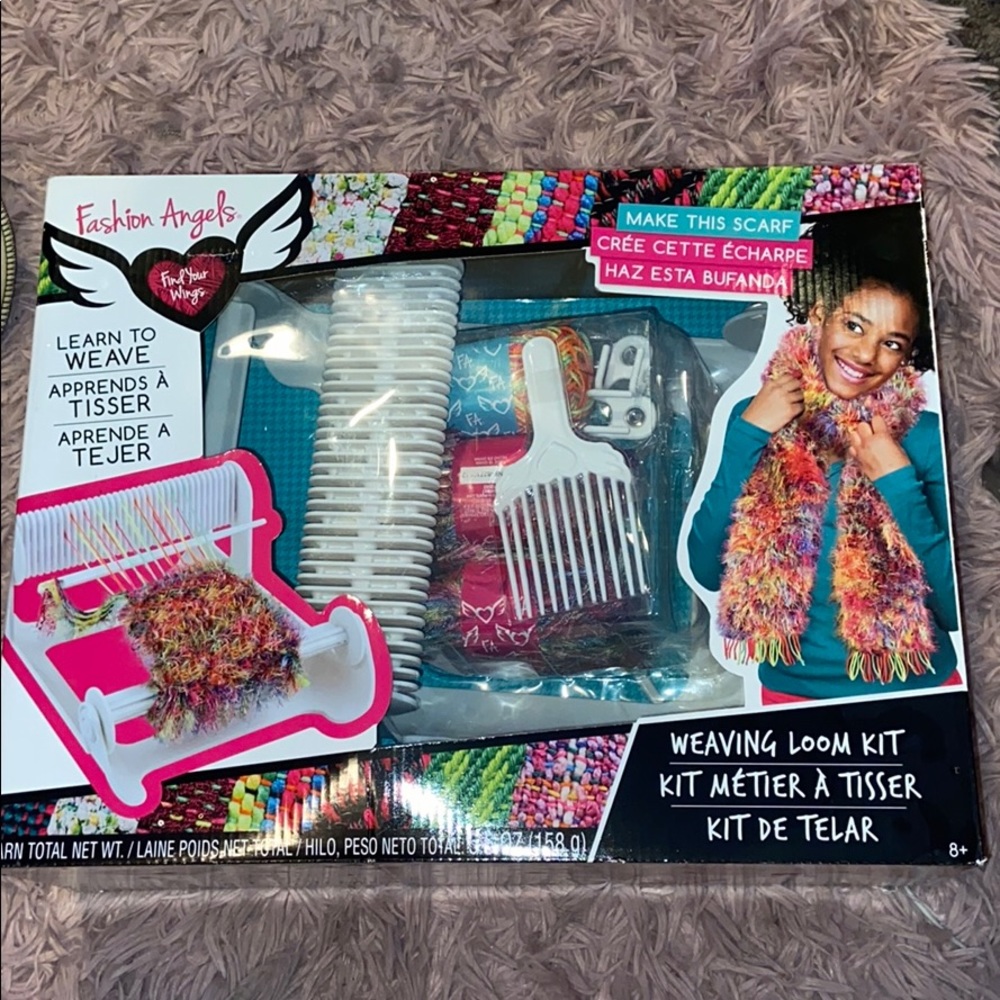 NEW! Girls Weaving Loom Kit
